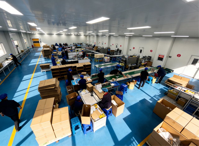 Boasting 26 advanced production lines, we realize standardized mass production and strict quality control in every process.